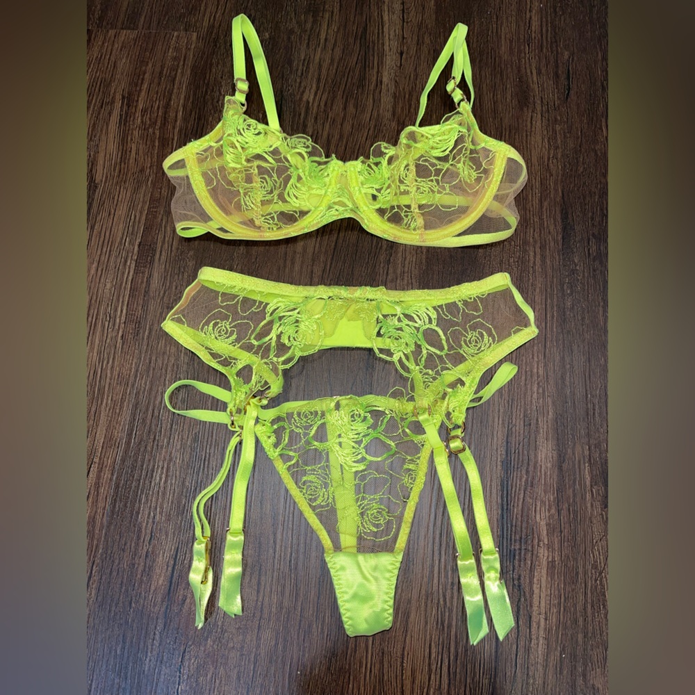 Honey Birdette Lyndl 3pc Set *RARE*